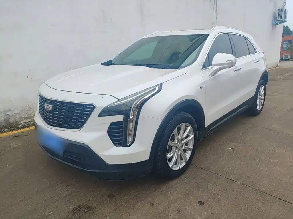 Cadillac XT4 — фото 2