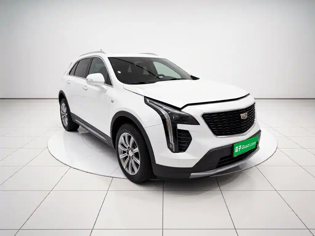 Cadillac XT4 — фото 3