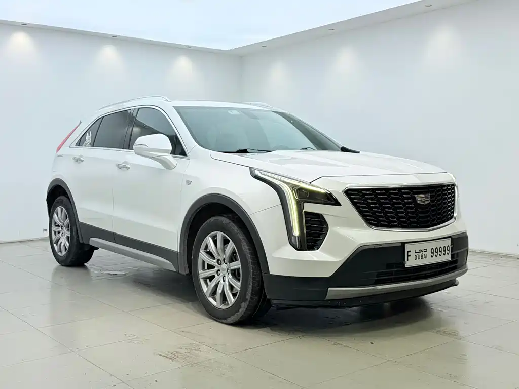 Cadillac XT4 — фото 3