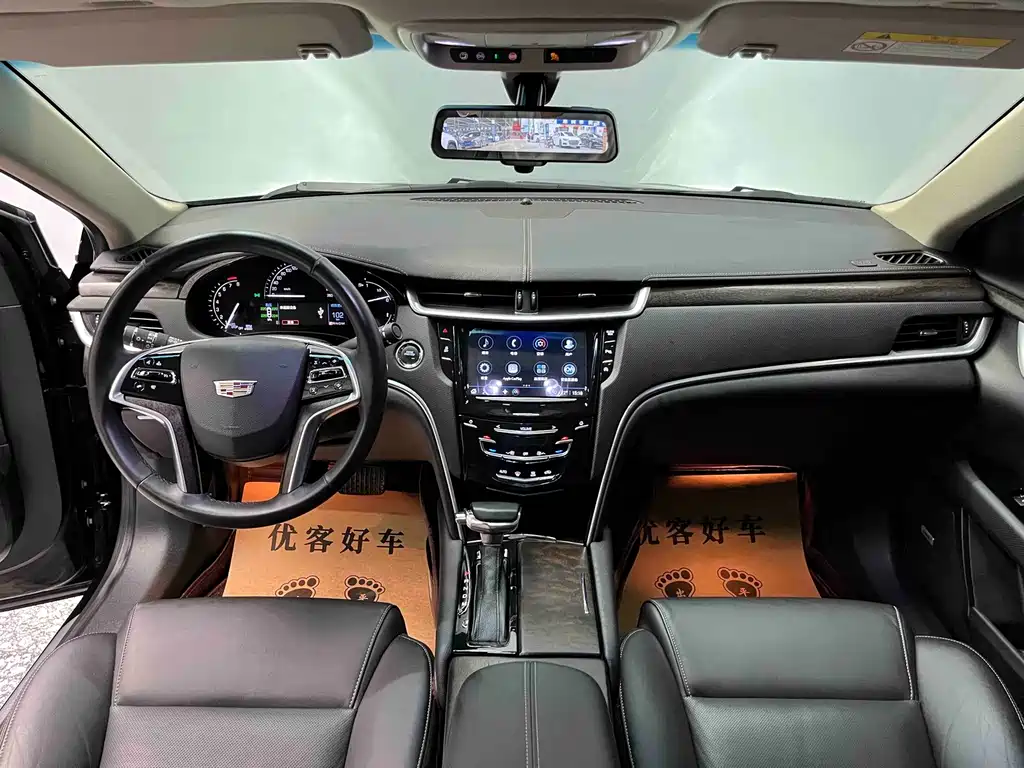 Cadillac XTS — фото 10