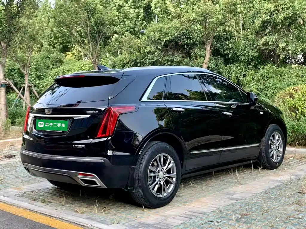 Cadillac XT5 — фото 7