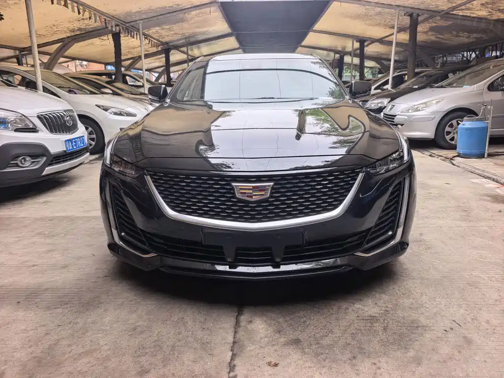 Cadillac CT5 — фото 2