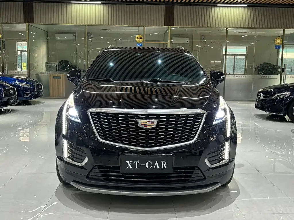 Cadillac XT5 — фото 2
