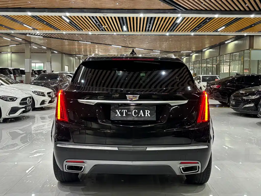 Cadillac XT5 — фото 5