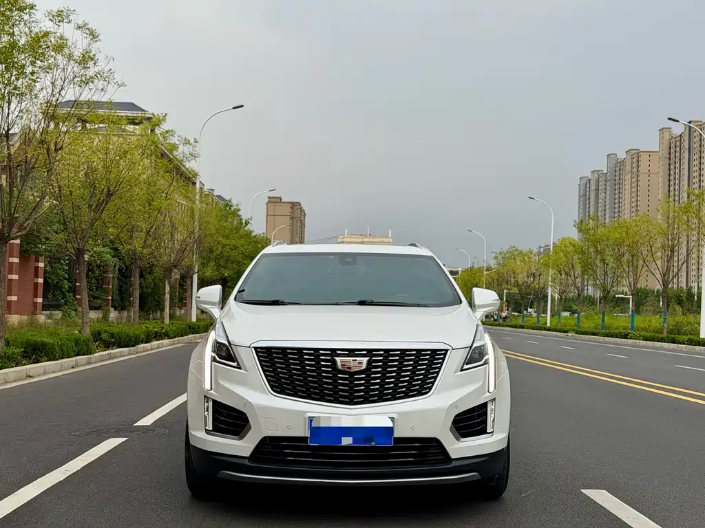 Cadillac XT5 — фото 2