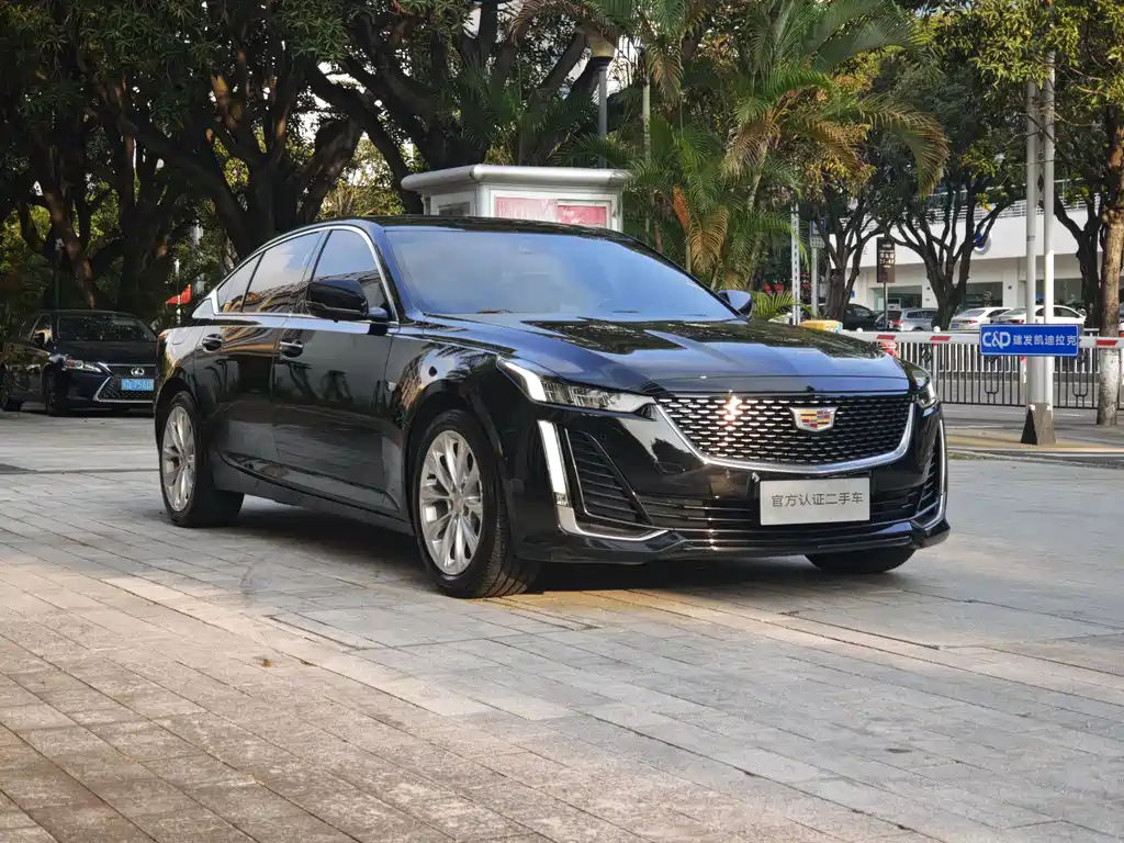 Cadillac CT5 — фото 3