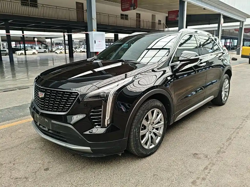 Cadillac XT4 — фото 2
