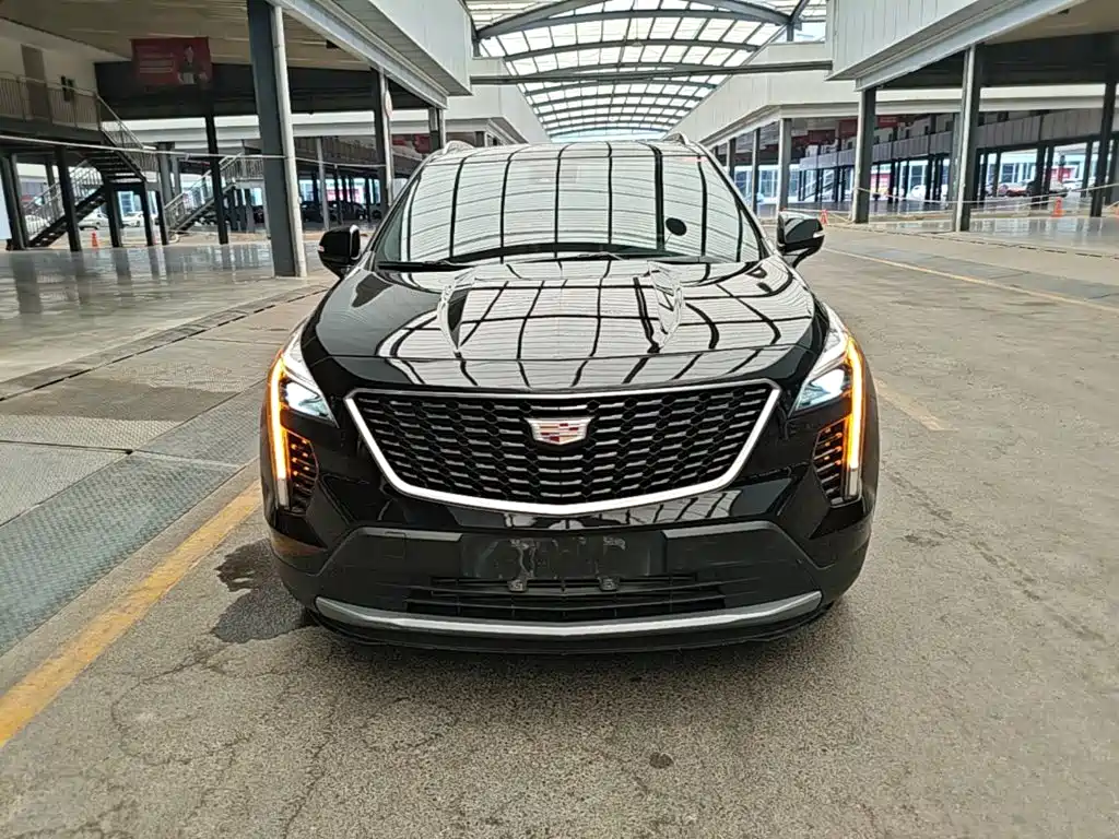 Cadillac XT4 — фото 3