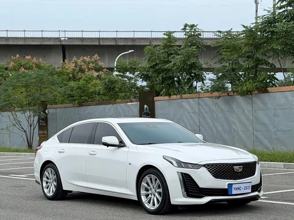 Cadillac CT5 — фото 3