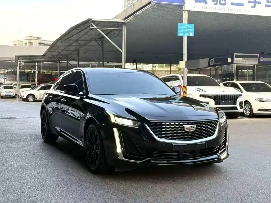 Cadillac CT5 — фото 3