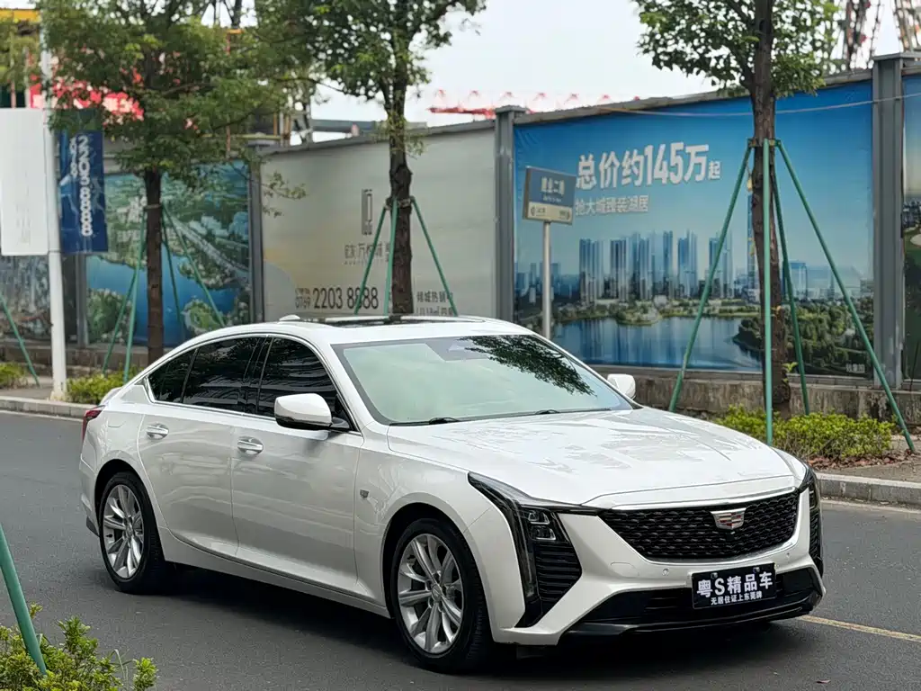 Cadillac CT5 — фото 3