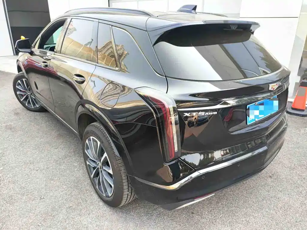 Cadillac XT5 — фото 3