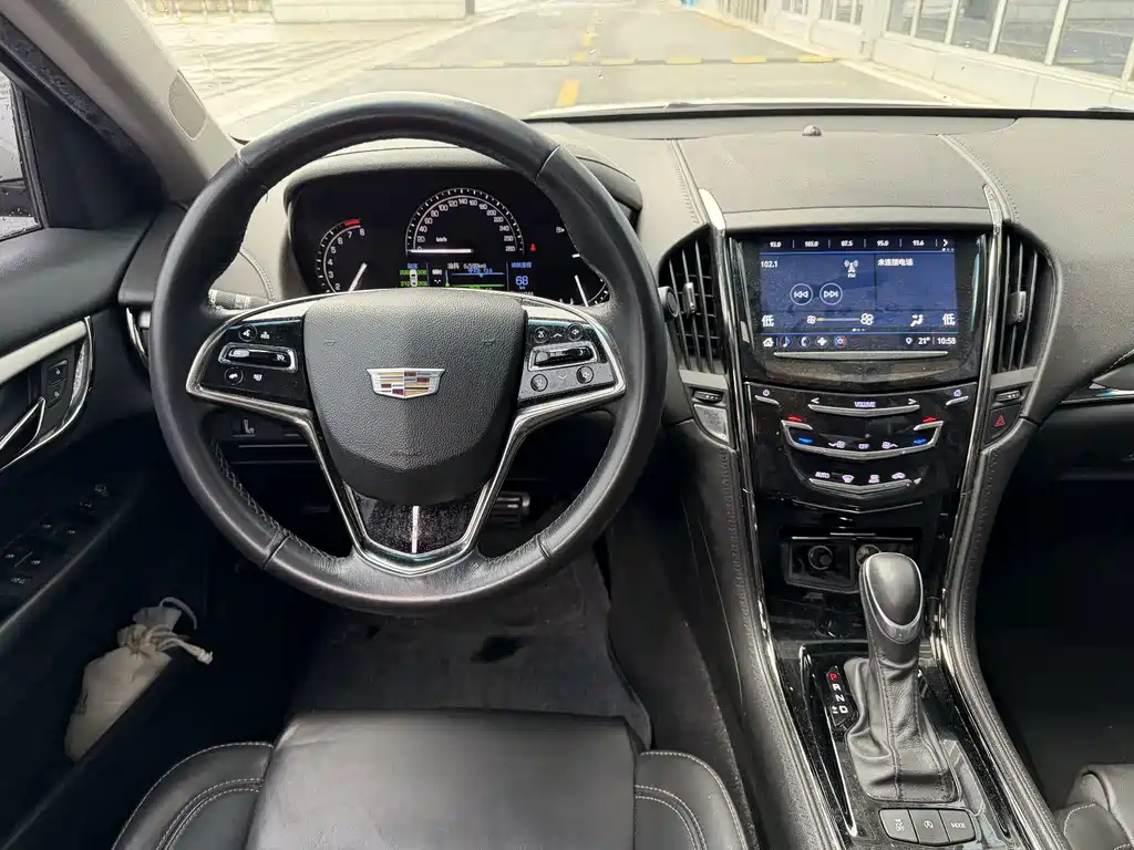 Cadillac ATS-L — фото 9