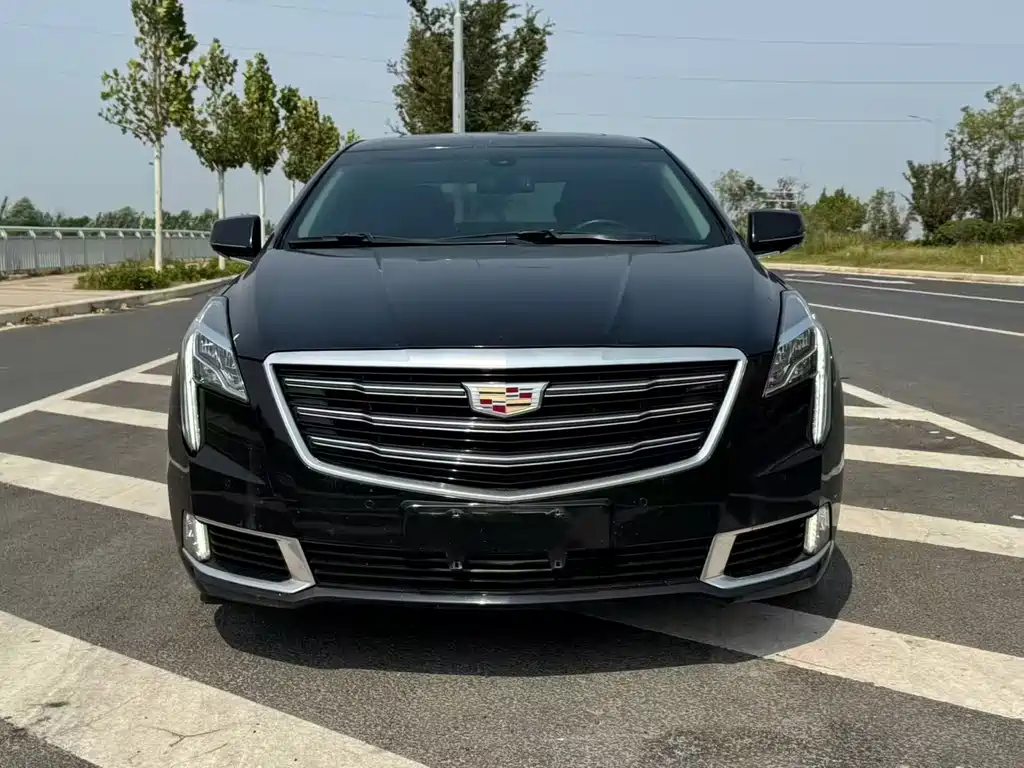 Cadillac XTS — фото 2