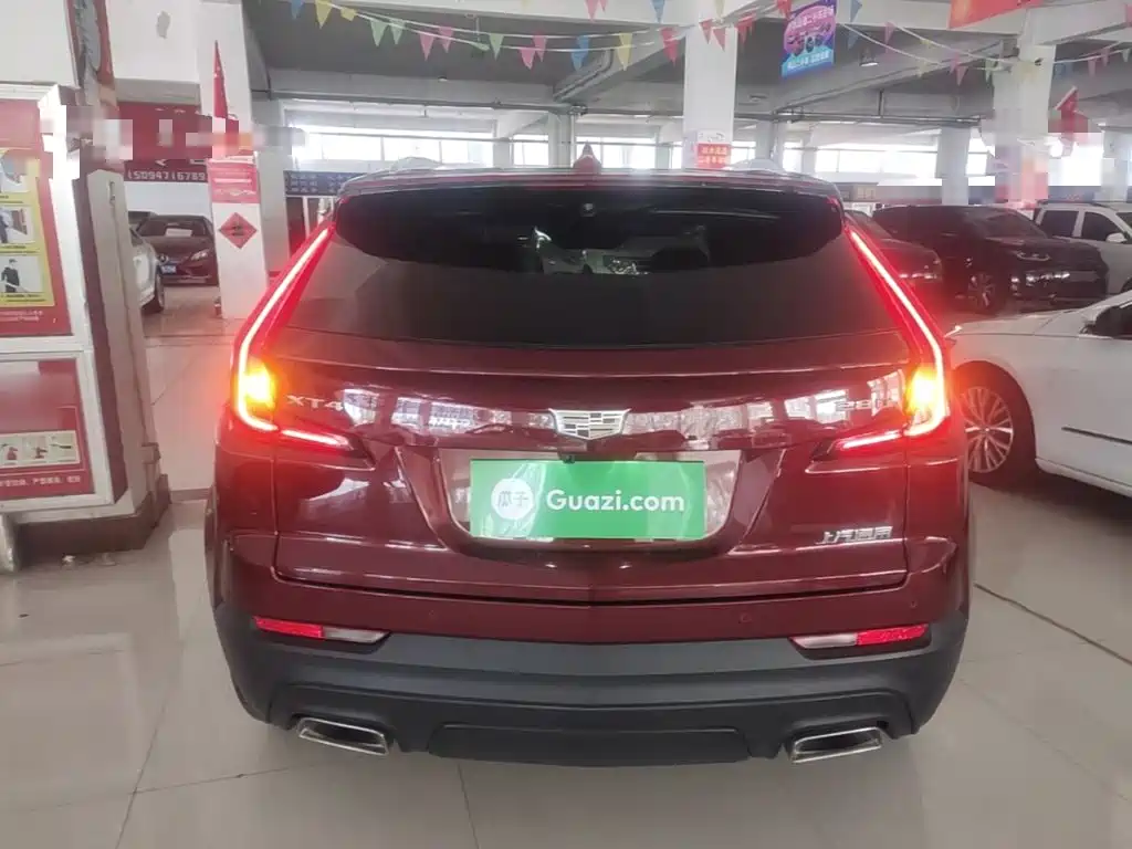 Cadillac XT4 — фото 6