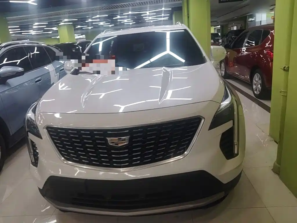 Cadillac XT4 — фото 3