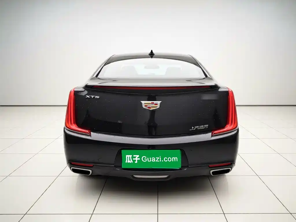 Cadillac XTS — фото 5