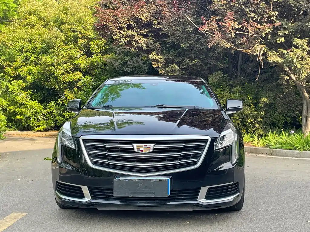 Cadillac XTS — фото 2