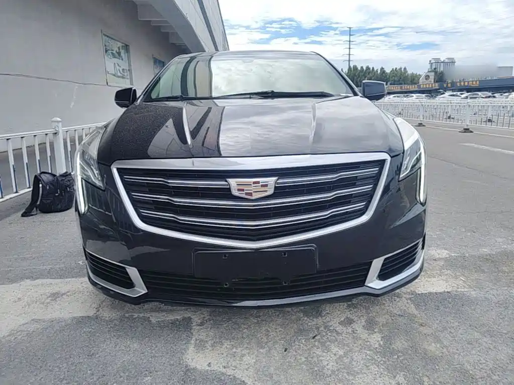 Cadillac XTS — фото 3