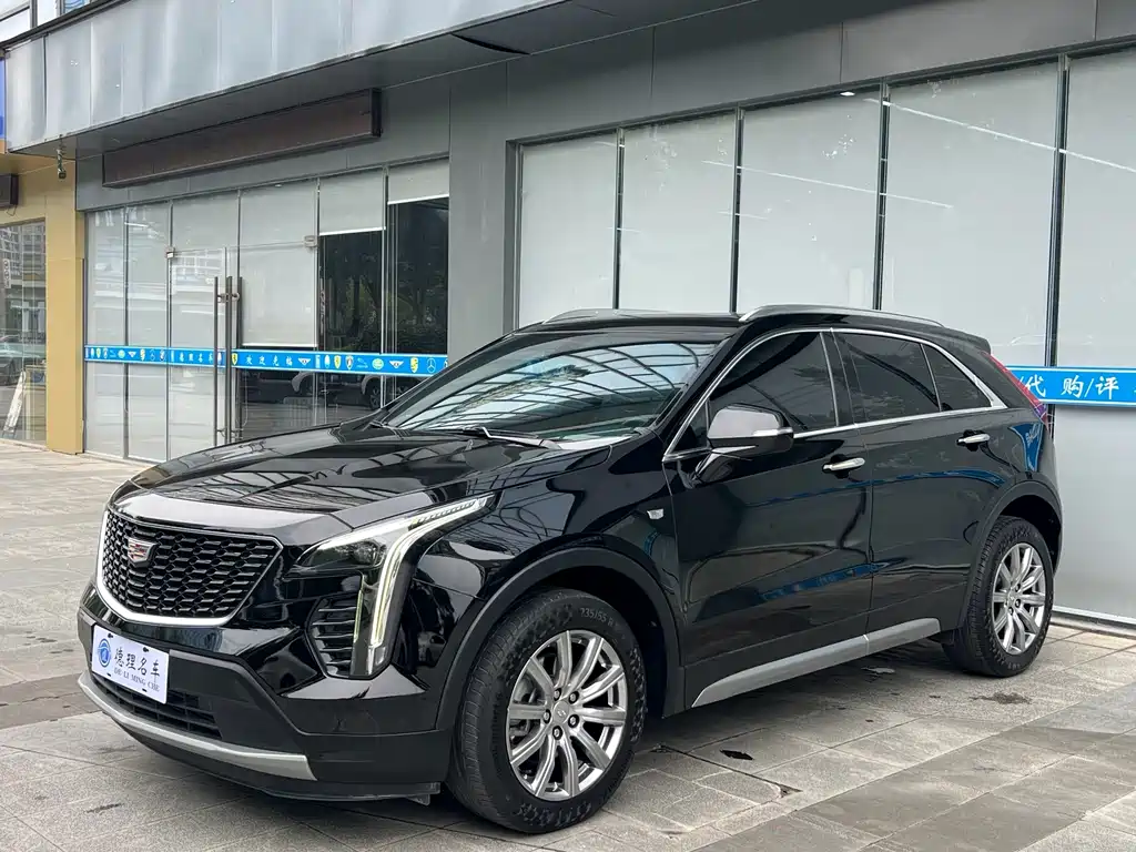 Cadillac XT4 — фото 3