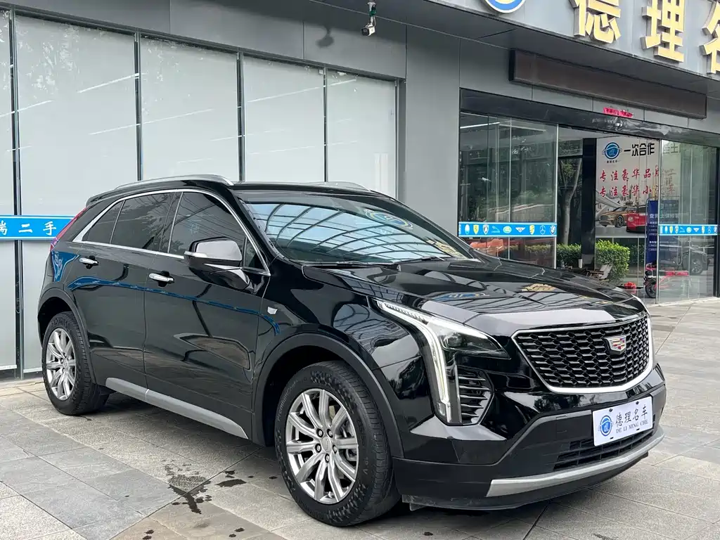 Cadillac XT4 — фото 5