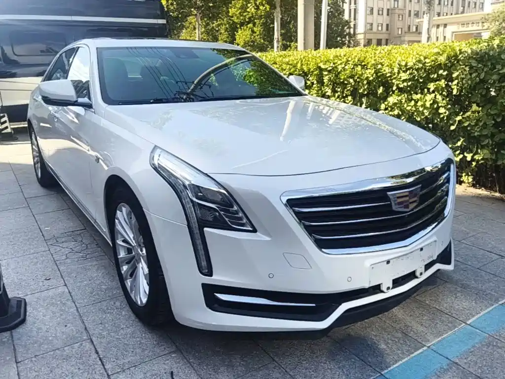 Cadillac CT6 — фото 4