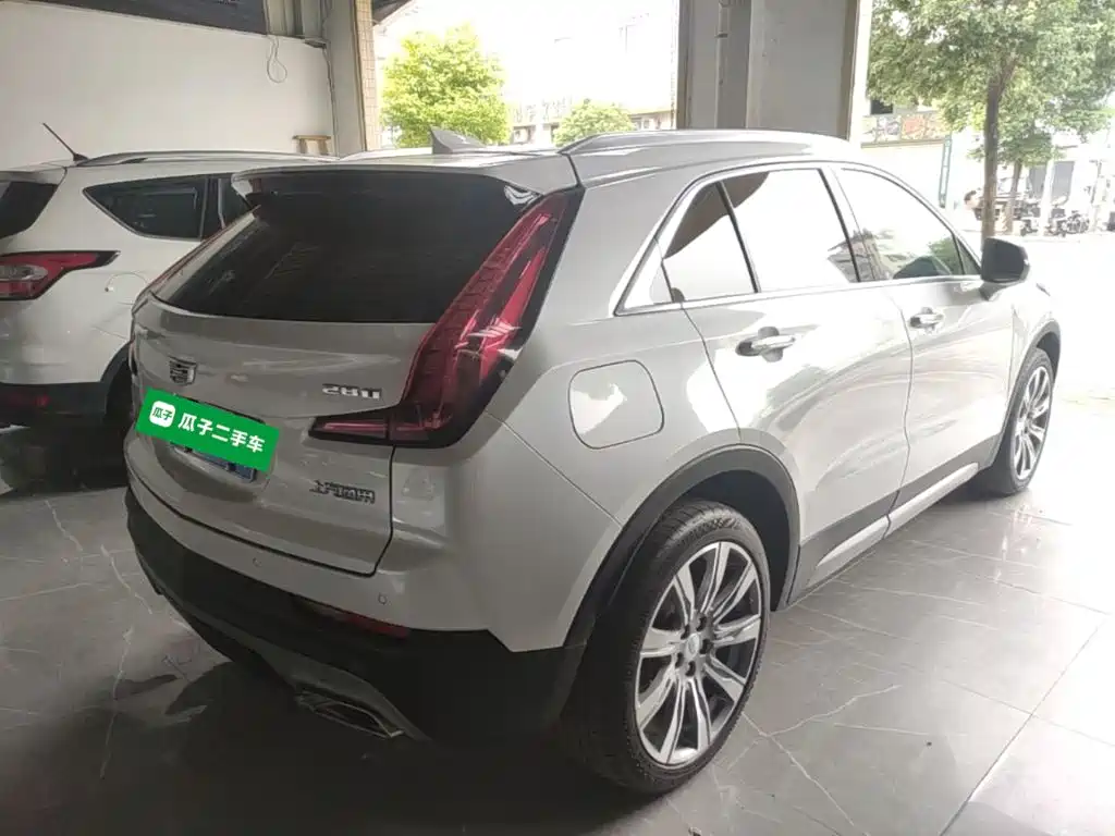 Cadillac XT4 — фото 7