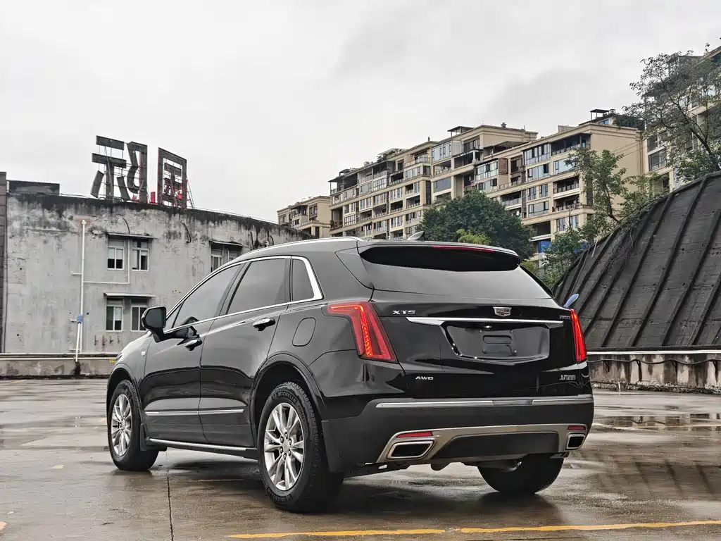 Cadillac XT5 — фото 5