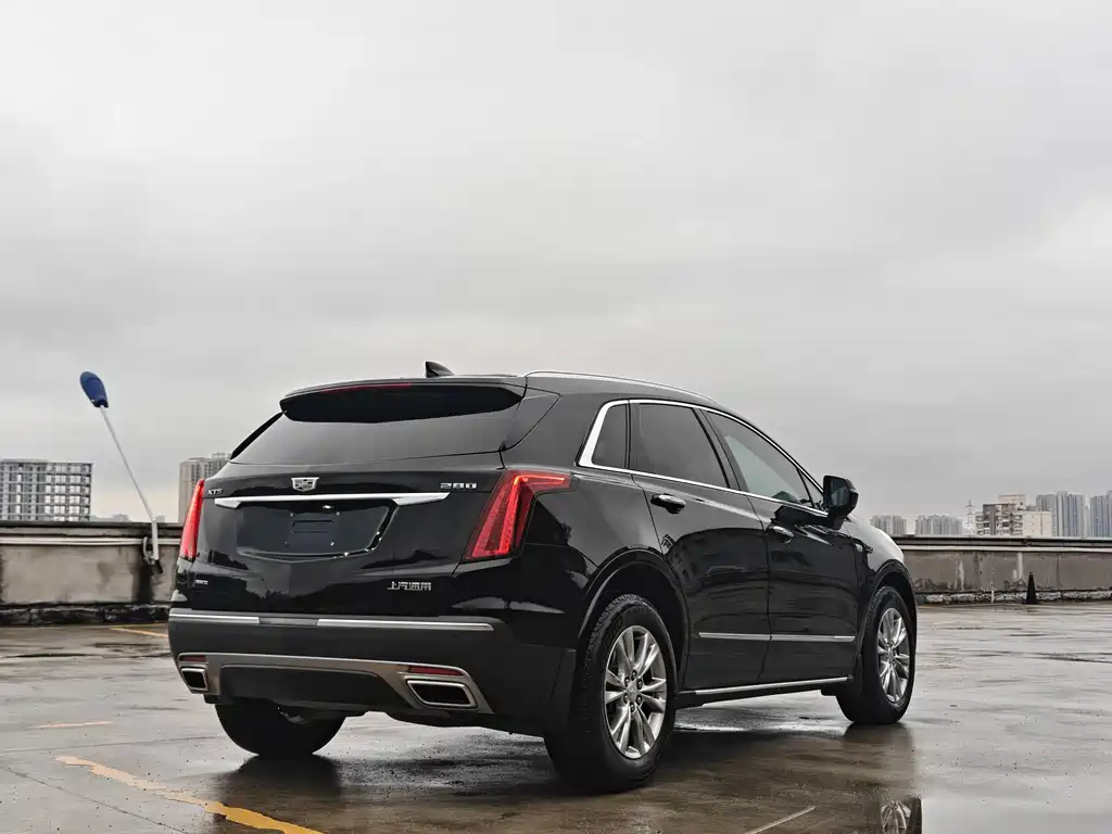 Cadillac XT5 — фото 6