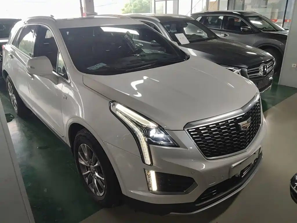 Cadillac XT5 — фото 4