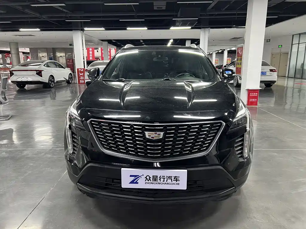 Cadillac XT4 — фото 2