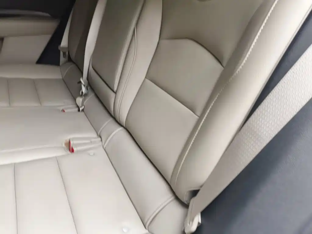 Cadillac XT4 — фото 17