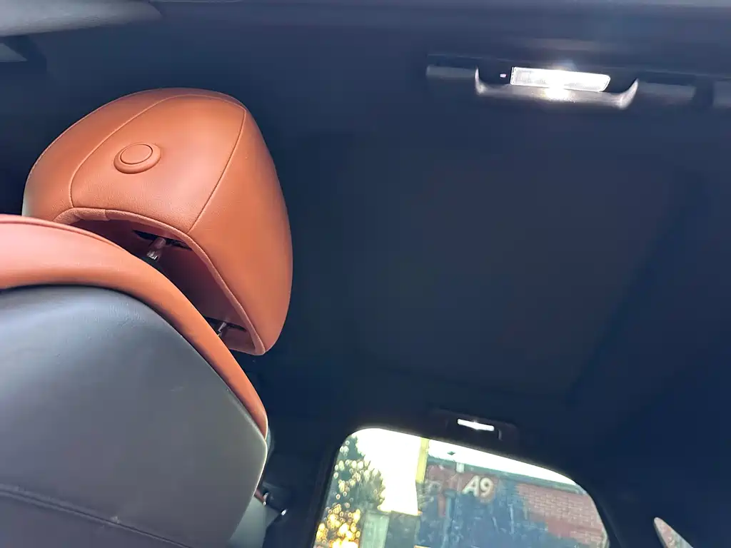 Cadillac CT6 — фото 6