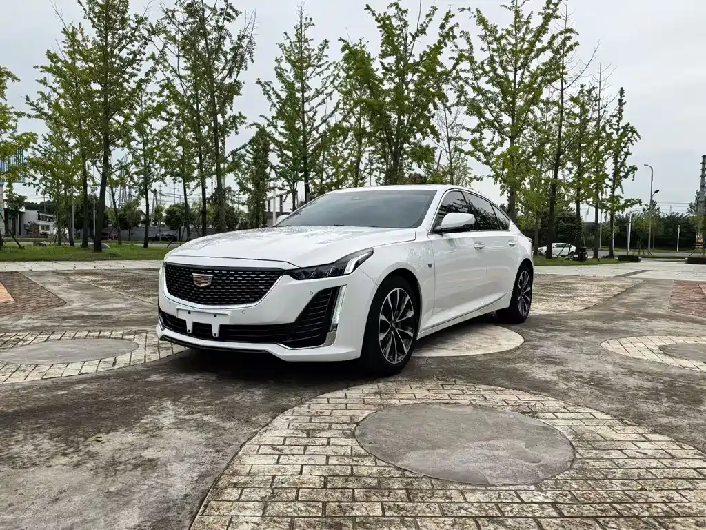 Cadillac CT5 — фото 3