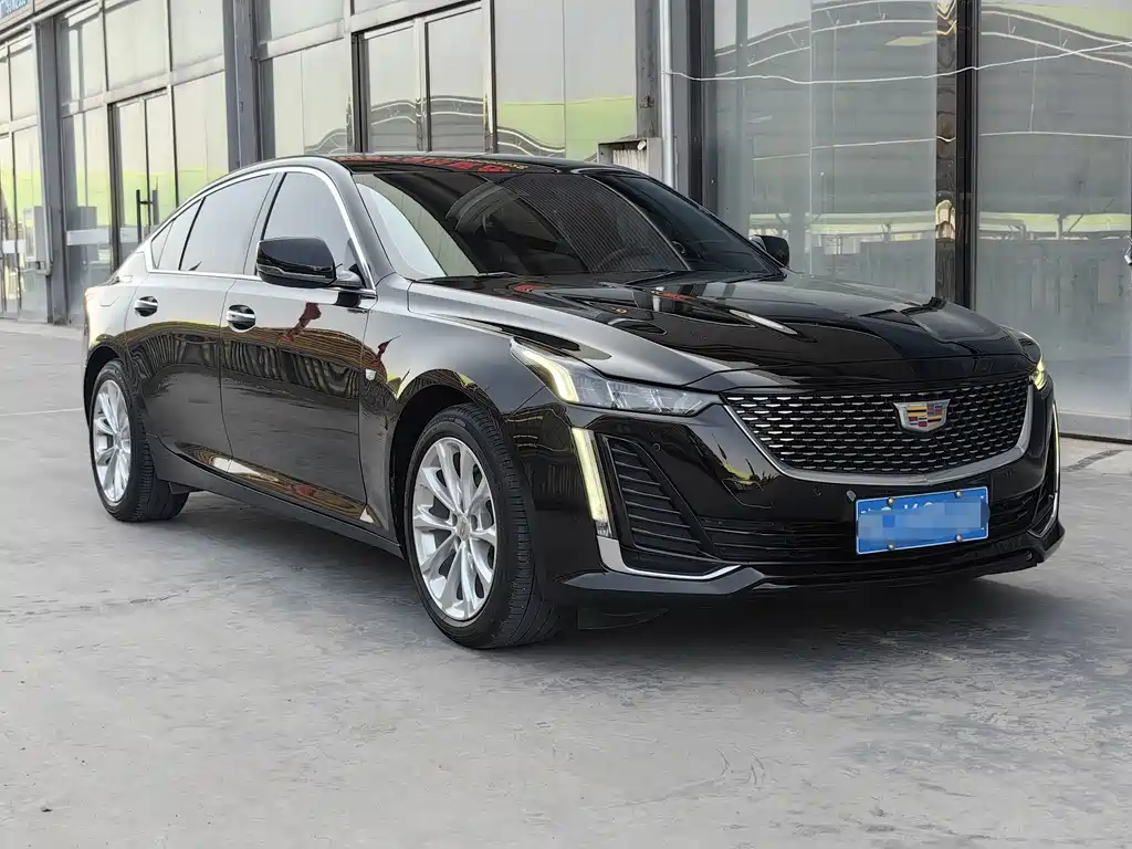 Cadillac CT5 — фото 3