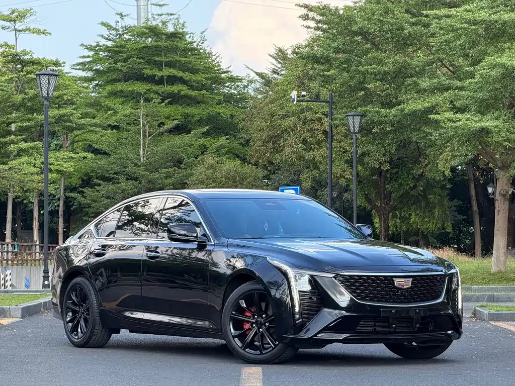 Cadillac CT5 — фото 2