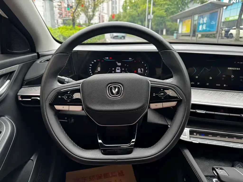 Changan Eado — фото 17