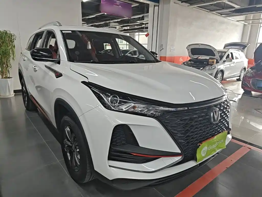 Changan CS75 PLUS — фото 4