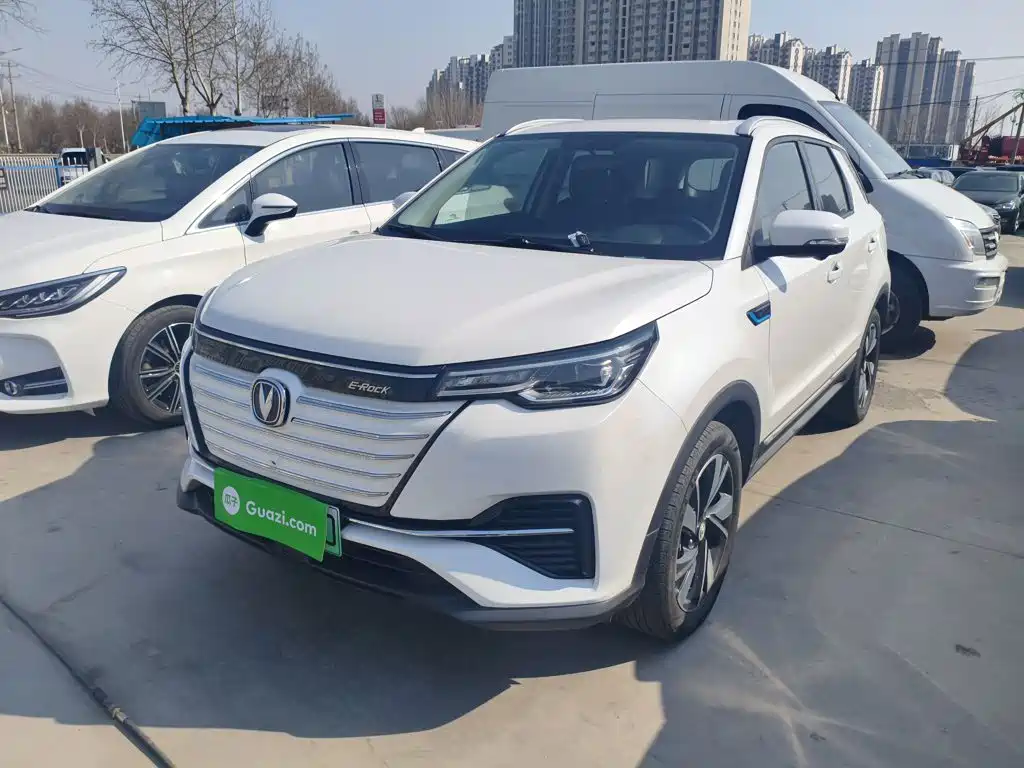 Changan CS55 EV — фото 2
