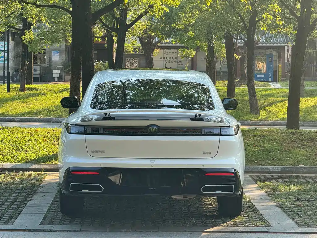 Changan Eado — фото 13