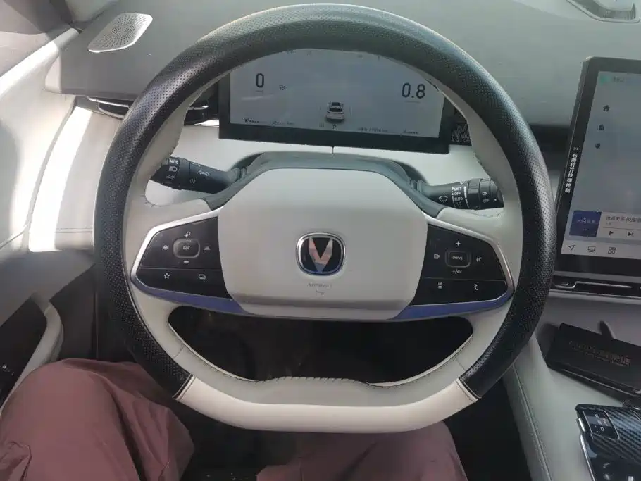 Changan UNI-Z — фото 15