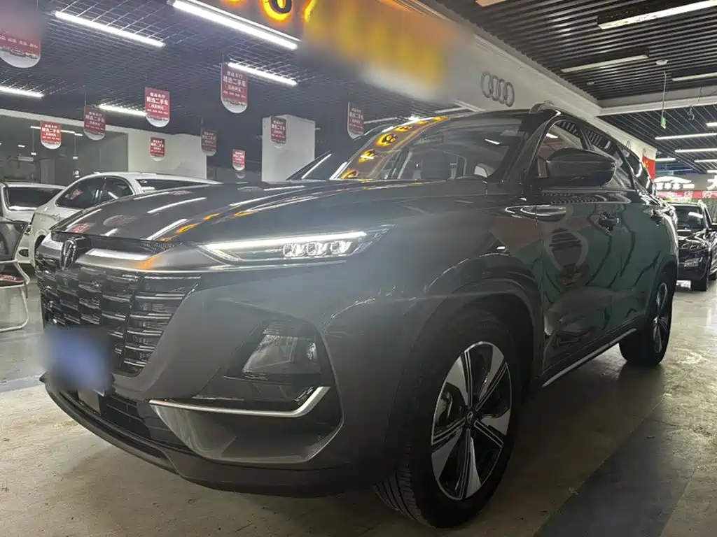 Changan CS75 — фото 2