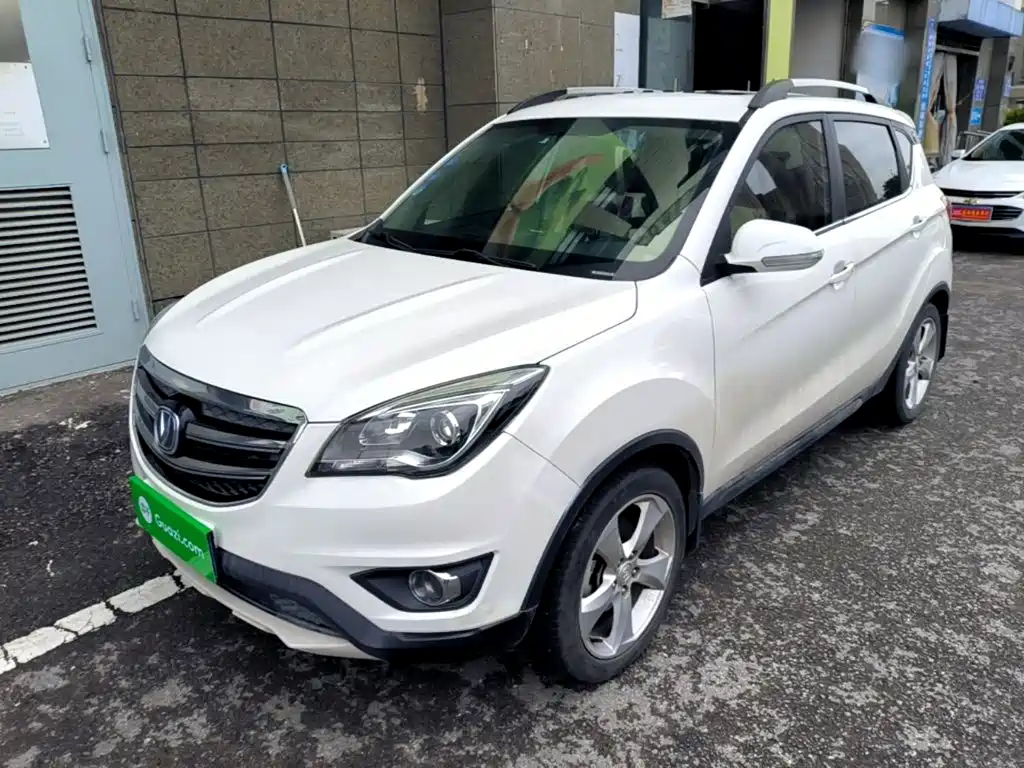 Changan CS35 — фото 2
