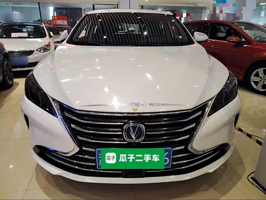 Changan Eado XT — фото 3