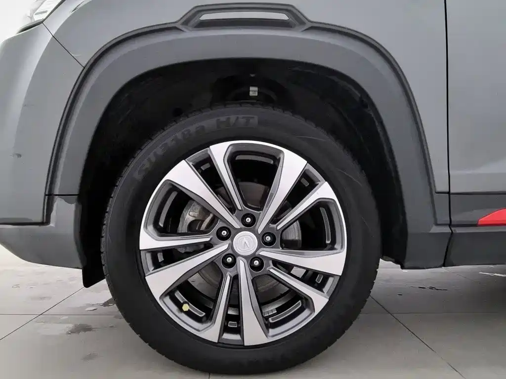 Changan CS35PLUS — фото 17