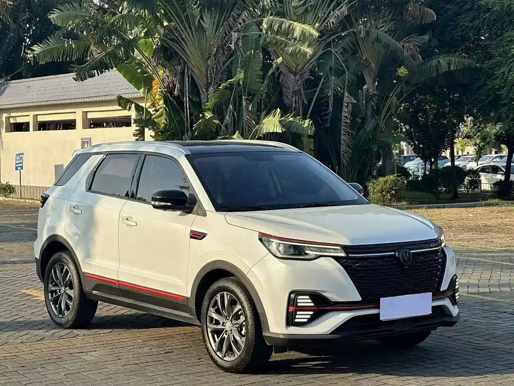 Changan CS55PLUS — фото 3