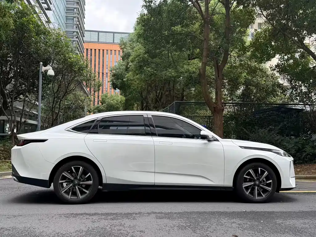 Changan Eado — фото 5