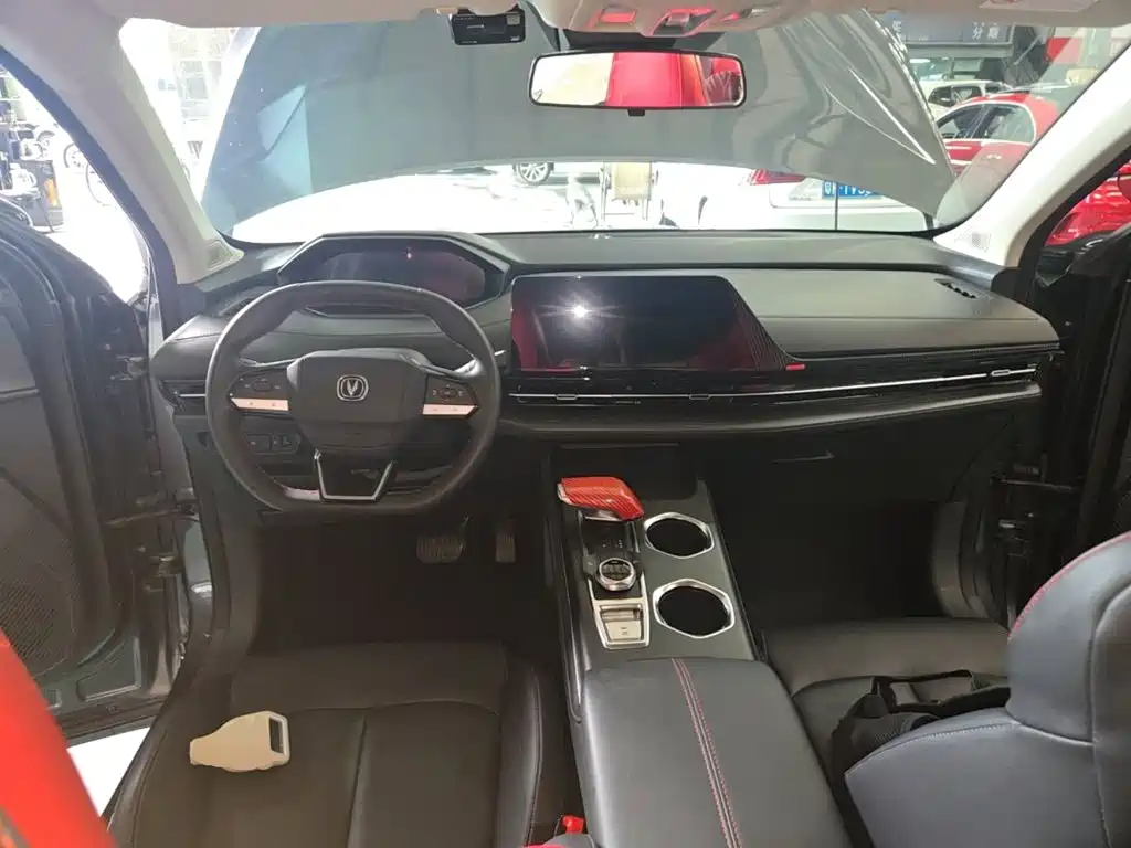 Changan CS55PLUS — фото 10
