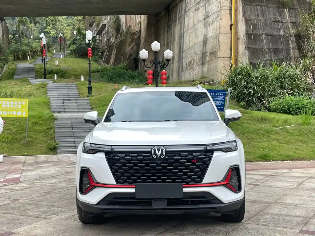 Changan CS35PLUS — фото 2