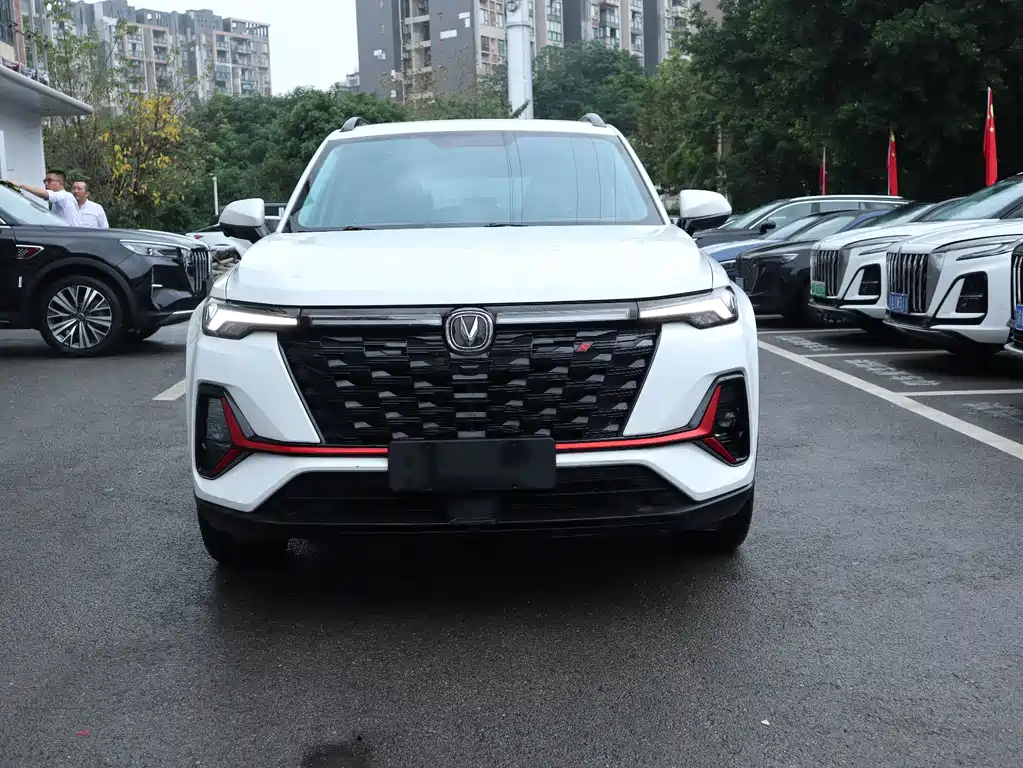 Changan CS35PLUS — фото 2